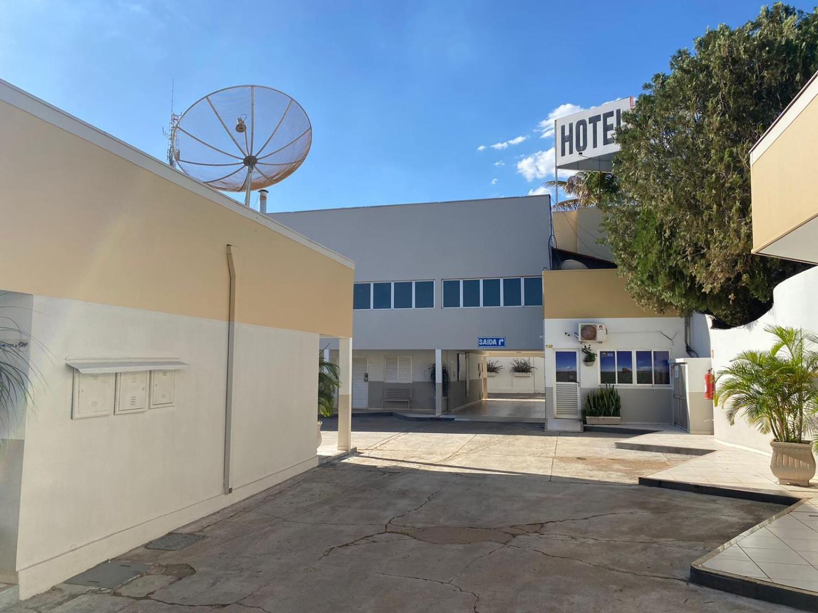 Porto Center Hotel Луис-Эдуарду-Магальяйнс Экстерьер фото
