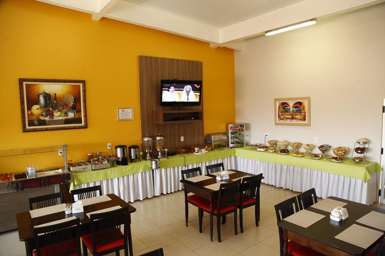 Porto Center Hotel Луис-Эдуарду-Магальяйнс Экстерьер фото